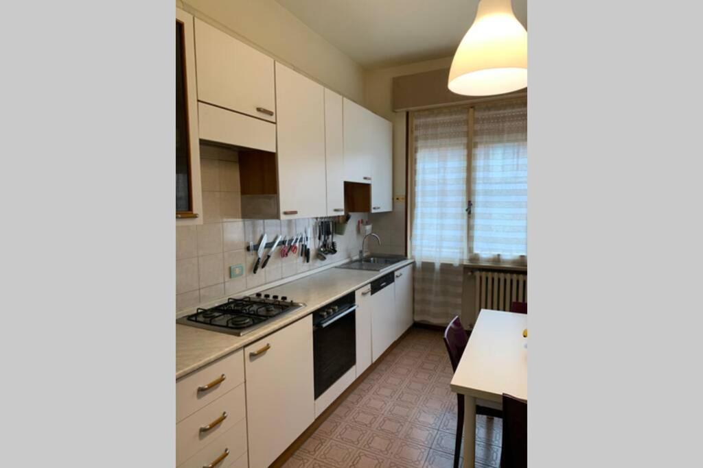 A Casa Da Claudio Apartment Parma Luaran gambar